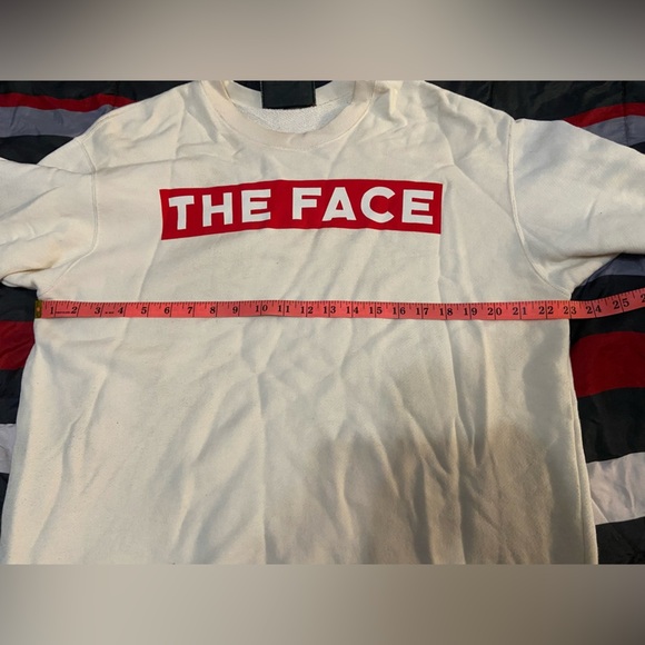 Gucci x The Face Cream Sweatshirt – Size M - Picture 8 of 11